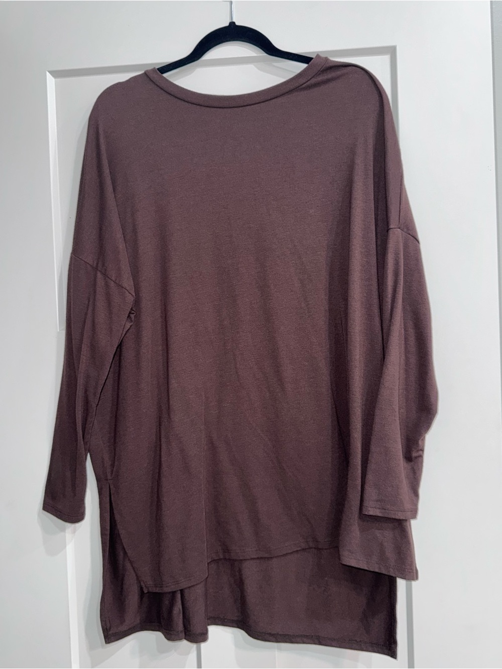Women's Relaxed Long-Sleeve Tunic Top - brown
